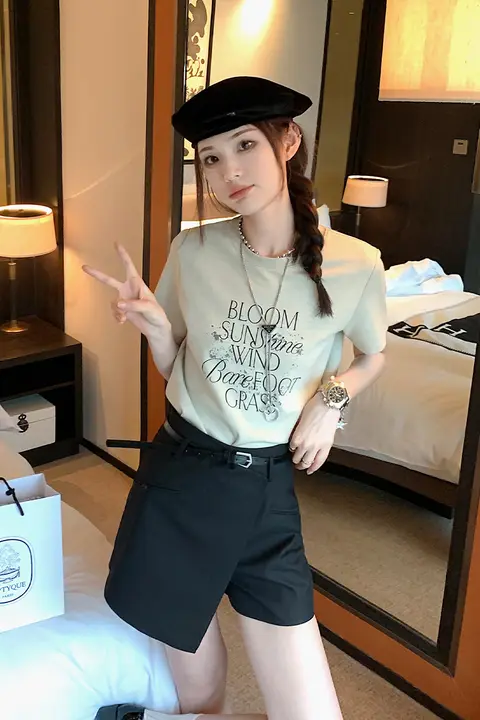 レタープリントTシャツ【オーバーサイズ・ルーズフィット・カジュアル】