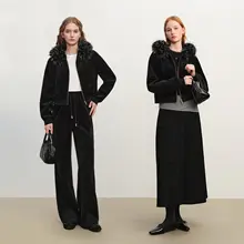 デザイン性に優れたミニ丈ファー付き短丈ジャケットとゆったりしたスノーチンネル休闲パンツ（セットアップ対応）