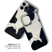 牛柄デザインのスマートフォンケース【全機種対応・高級感あり】