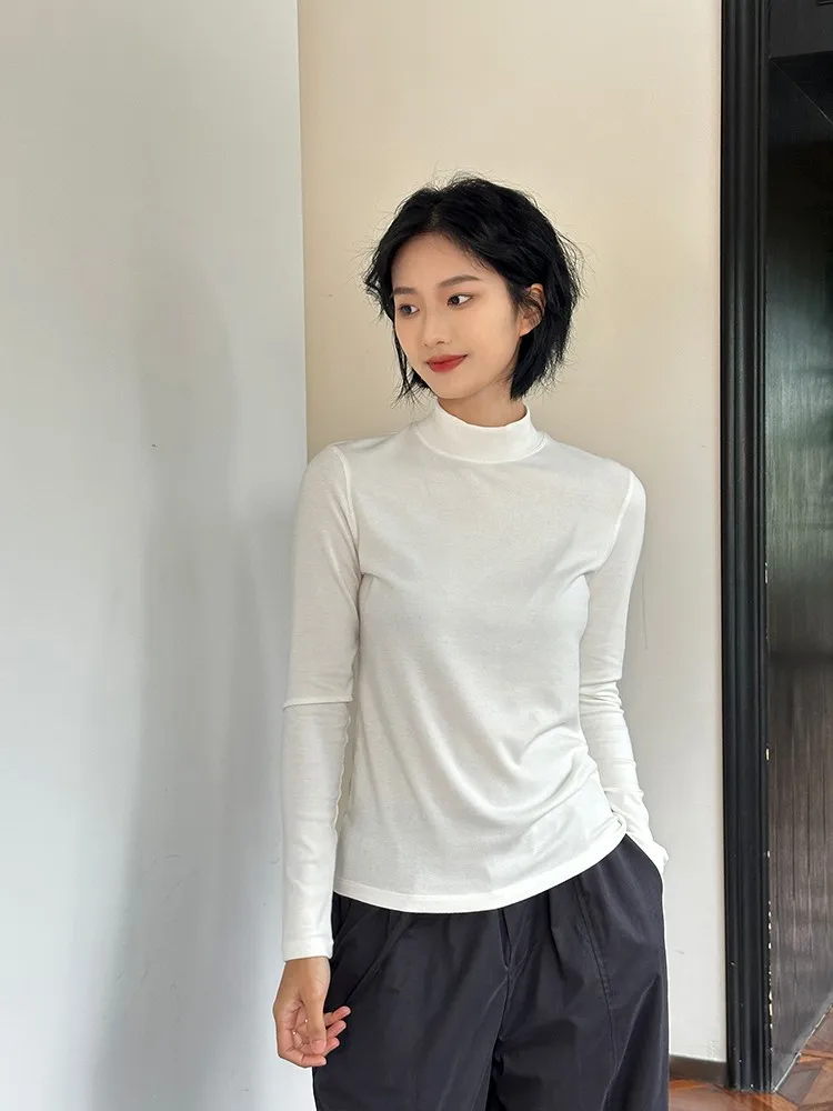 山羊绒ハイネックインナーの特徴と実用性：純キャッシュメアの素材性を解説