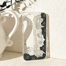 透明な黒いバラデザインのiPhoneケース【Apple社製15、14 Pro Max、13、12、11対応】