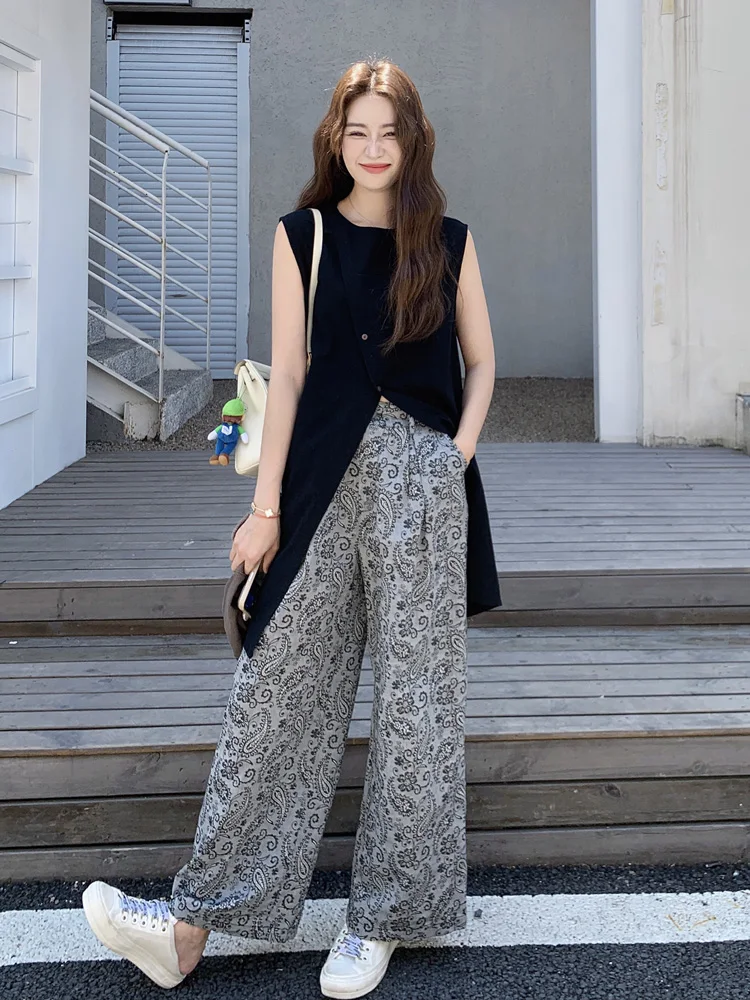 1枚でも着れるファッションは今、20代女子にとって本当に大切？