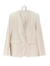 したデザインの白無地 ノーカラージャケット【春秋用・ゆったりシルエット】