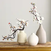 北欧風の陶器製小花瓶【リビング用・シンプルデザイン・乾燥花に最適】