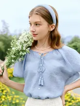 軽やかで透け感のあるシフォンブラウス【バルーン袖・フランス風デザイン・短袖】