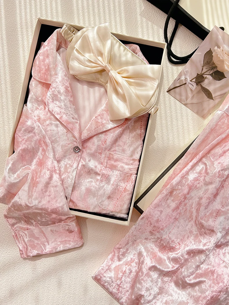 派派有范流光金絲ベロア パジャマ：秋冬女性向け高級感と機能性を兼ね備えたおすすめブランドの代表作