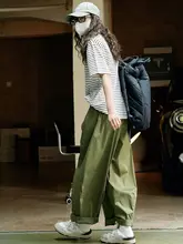 ミリタリーグリーン デザイン抽绳付きアーチ型ワイドレッグカジュアルパンツ【夏用・薄手・高腰・防日焼け】（セットアップ対応）