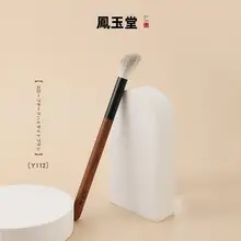 斜面形状のチークブラシ・ハイライトブラシ・シェーディングブラシ【極上の柔らかさ・化粧用ブラシ】
