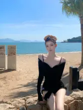 レディース 黒の長袖ワンピース水着【スタイルアップ・サポートバンド付き・温泉用・2点セット】