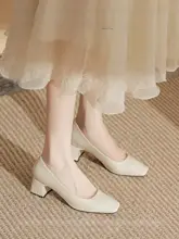 白色の艶やかな浅口パンプス【春秋用・中太ヒール・疲れにくい】