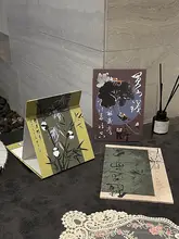 折りたたみ 自立 卓上ミラー 化粧鏡 チャイナテイスト 上品 コンパクト 家庭用 学生 一人暮らし