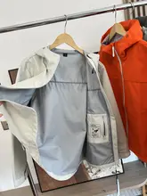 軽量防水生地のメンズ秋用アウトドアカジュアルフルジップフードジャケット