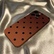インスタ風のシンプルで個性的な水玉模様がいっぱい携帯ケース