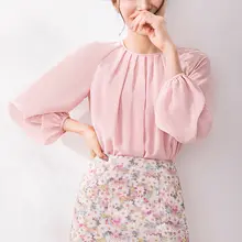 デザイン性の高いフレンチスタイルの女性用ブラウス【春夏用・甘い雰囲気・軽やか】（セットアップ対応）