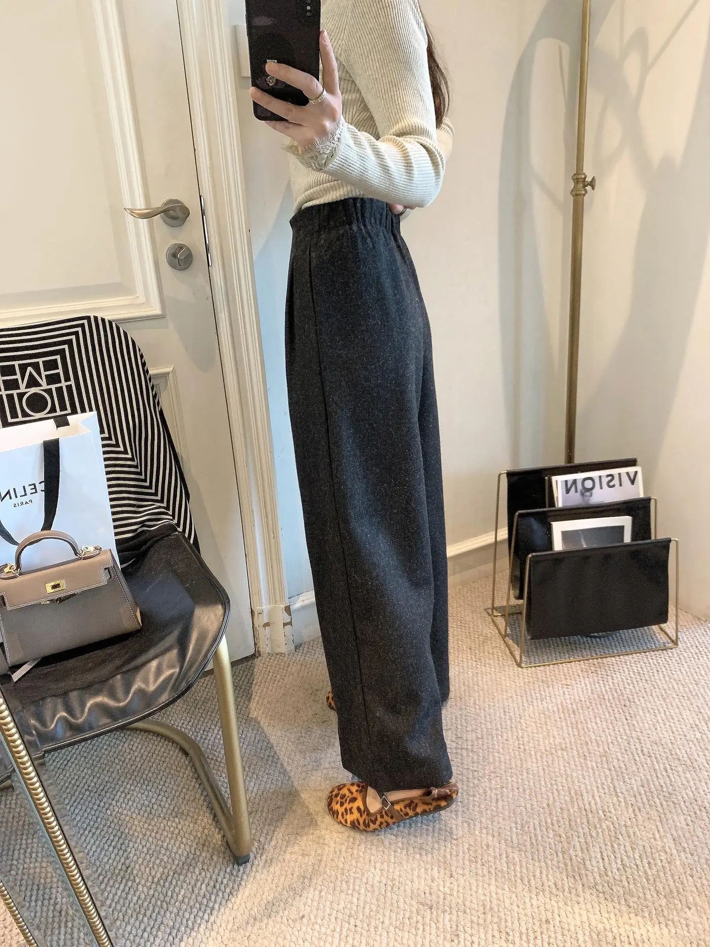 デニム コーデの基本ルールを徹底解説｜裏起毛ワイドパンツで失敗しないスタイル