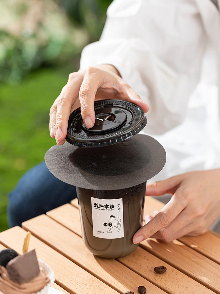 使い捨てコーヒーカップ ブラック500ml：蓋付き加厚デザインの業務用利用実態と価格比較