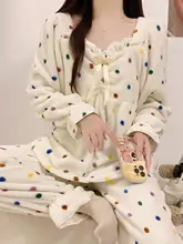 極上の柔らかさ！冬用コーラルフリースパジャマ【ドット柄・プリンセススタイル・長袖・ホームウ ェア】（セットアップ対応）
