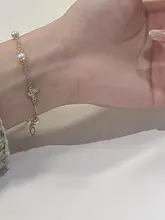 S925純銀製 蝶と真珠のブレスレット【極上の柔らかさ・キラキラドレスアップ装飾】
