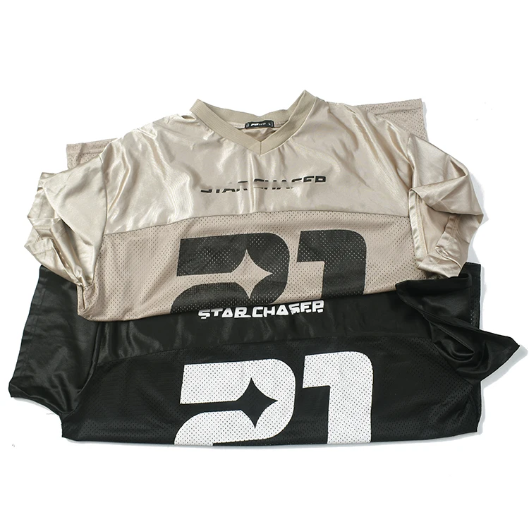 クラシックバイク 服装の選定：レトロデザインVネックTシャツの実用性と着用シーン