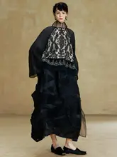 欧風刺繍デザインのトップス【シンプルでおしゃれ・秋向け】