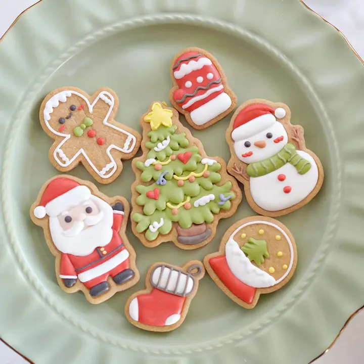 クリスマスクッキー型セット【ジンジャーブレッドマン・雪だるま・クリスマスツリー・アイシング用】