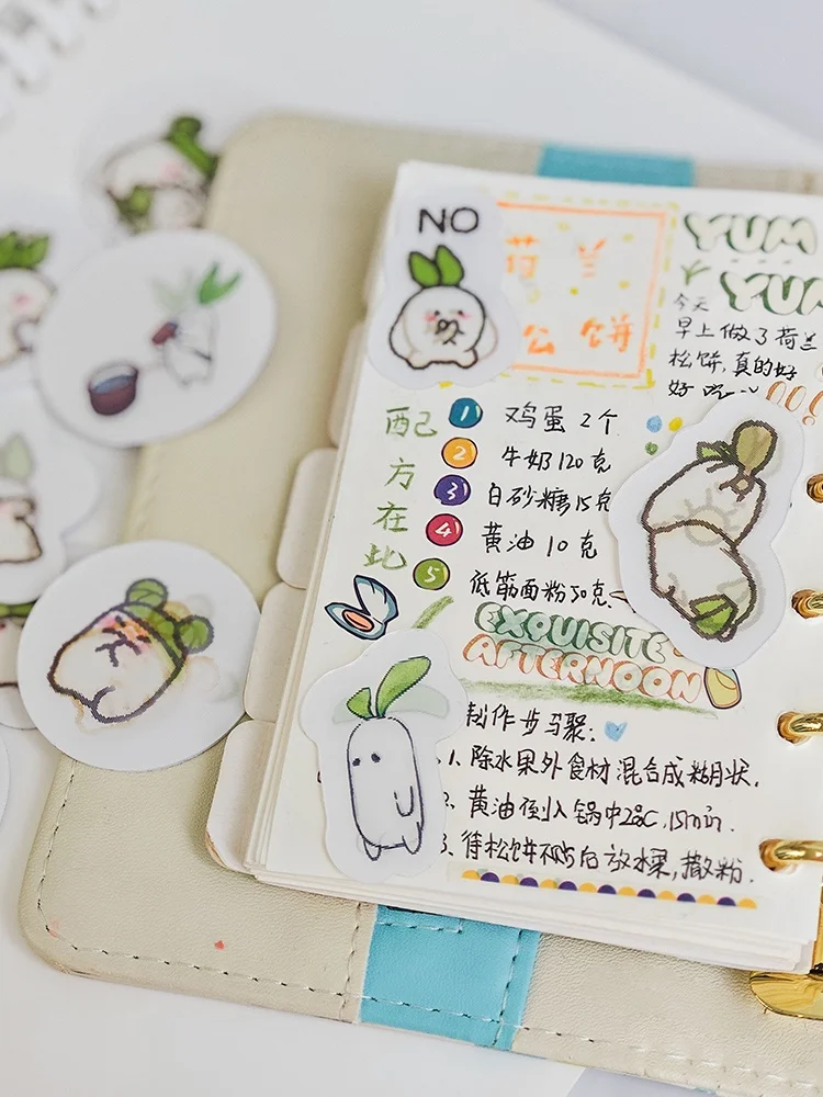 お洒落なステッカーをどう選ぶ？オタクが欲しいグッズとキャラクターグッズの本質を知る