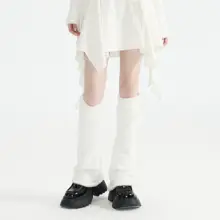 仿貂毛の白色中筒フレアソックス【春夏用・サイドリボン付き】