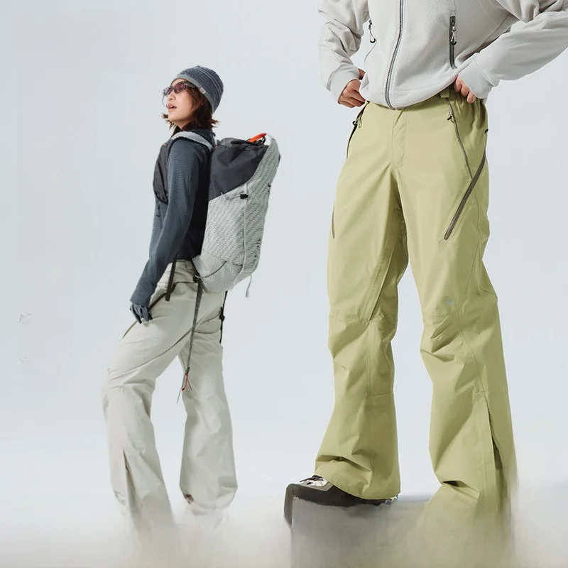 軽装登山で体を守るには、この1本が鍵？
