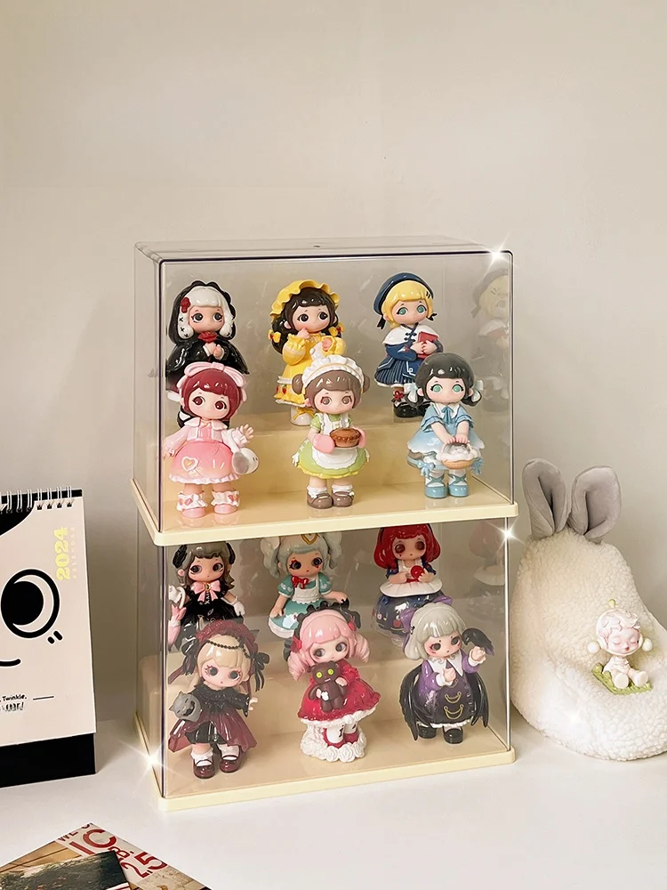 アクリル製透明展示ケースはフィギュアコレクターの収納に最適な選択肢
