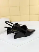 春用ハイヒールバックストラップサンダル【異形ヒール・ポデザイン・トゥカバー】