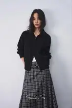 高級オーストラリアウールのタートルネックニット【立体的な捻り編み・ダブルジップ・レトロスタイル】