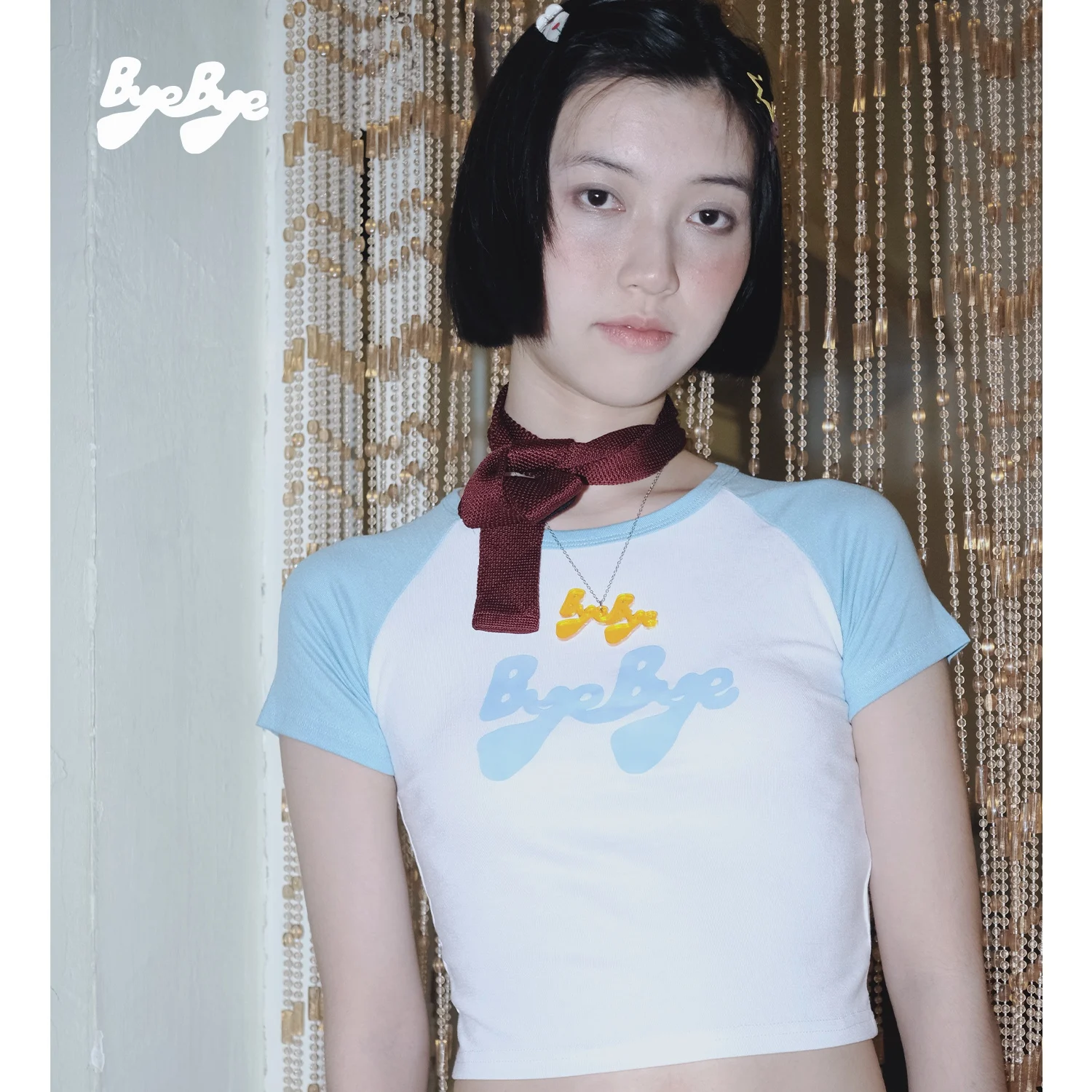 クロップドTシャツはどんな場面で着用すべき？リアルな使い方と選び方を解説