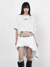 二色展開の字母プリント収縮カフスラウンドネックTシャツ【ゆったりデザイン】