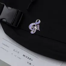 音楽家デザインのピアノブローチ【上品で気品あるスタイル・学生向け】