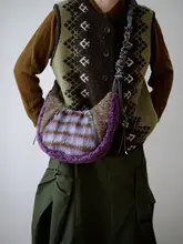 おしゃれな月牙形のショルダーバッグ【ファー・フラップ付き・斜め掛け対応】