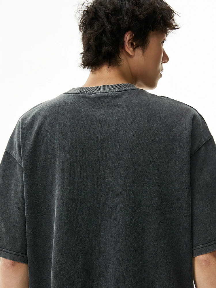 レイヤーミディアムとは：フィット半袖Tシャツの実用性と適用シーンの詳細解説