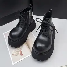 本革製 厚底レディースマーチンブーツ【クラシックデザイン・ショートブーツ・バイカースタイル】