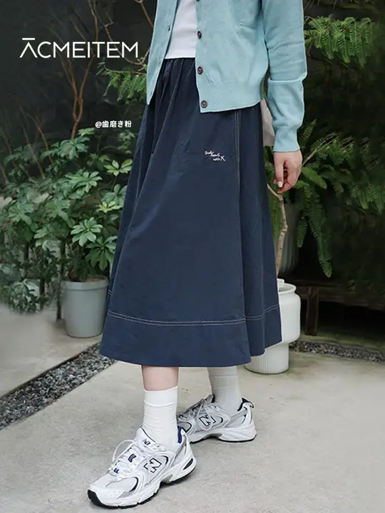 アウトドア用シンプル無地半身傘スカート【刺繍デザイン・カジュアル・中丈】