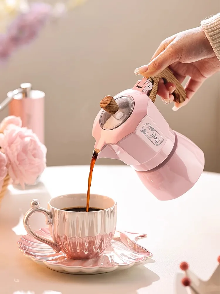 ダブルバルブモカポット：手淹れとイタリアンコーヒーの両立を実現する2人用コーヒーメーカー