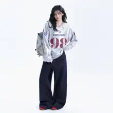 アメリカンスタイルのレトロジャージ風長袖Tシャツ【ルーズフィット・ラウンドネック・スポーツ用】
