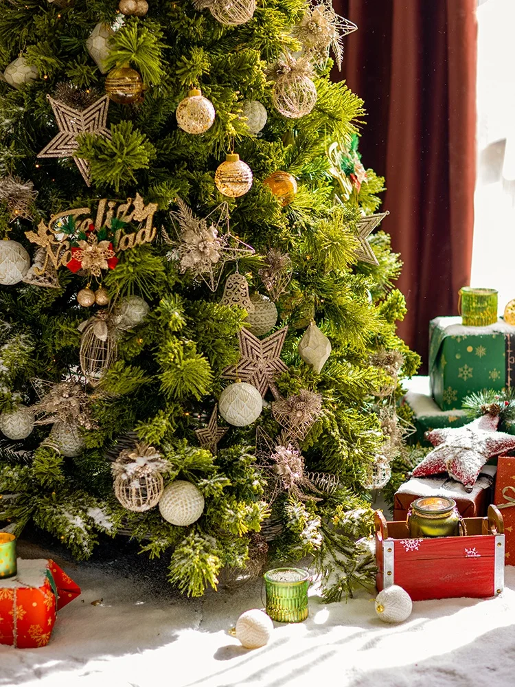 クリスマスに贈るメッセージとギフトの選び方で迷う？この大型ツリーが解決する理由とは