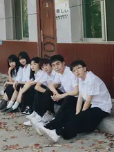高校生用 夏用白シャツ【ルーズフィット・短袖・卒業式・男女兼用】