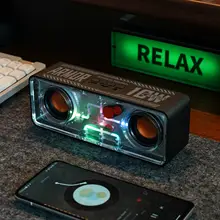 透明デザインのBluetoothワイヤレススピーカー【LEDライト付き・宅外使用可】