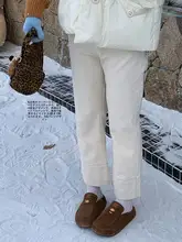 カジュアルでスタイリッシュなフレアデザインデニムパンツ【女性用・秋用・ストレートシルエット】