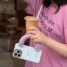 おしゃれなハンドストラップ付きフィルムスマホケース【iPhone対応・高級感・持ち運び便利】