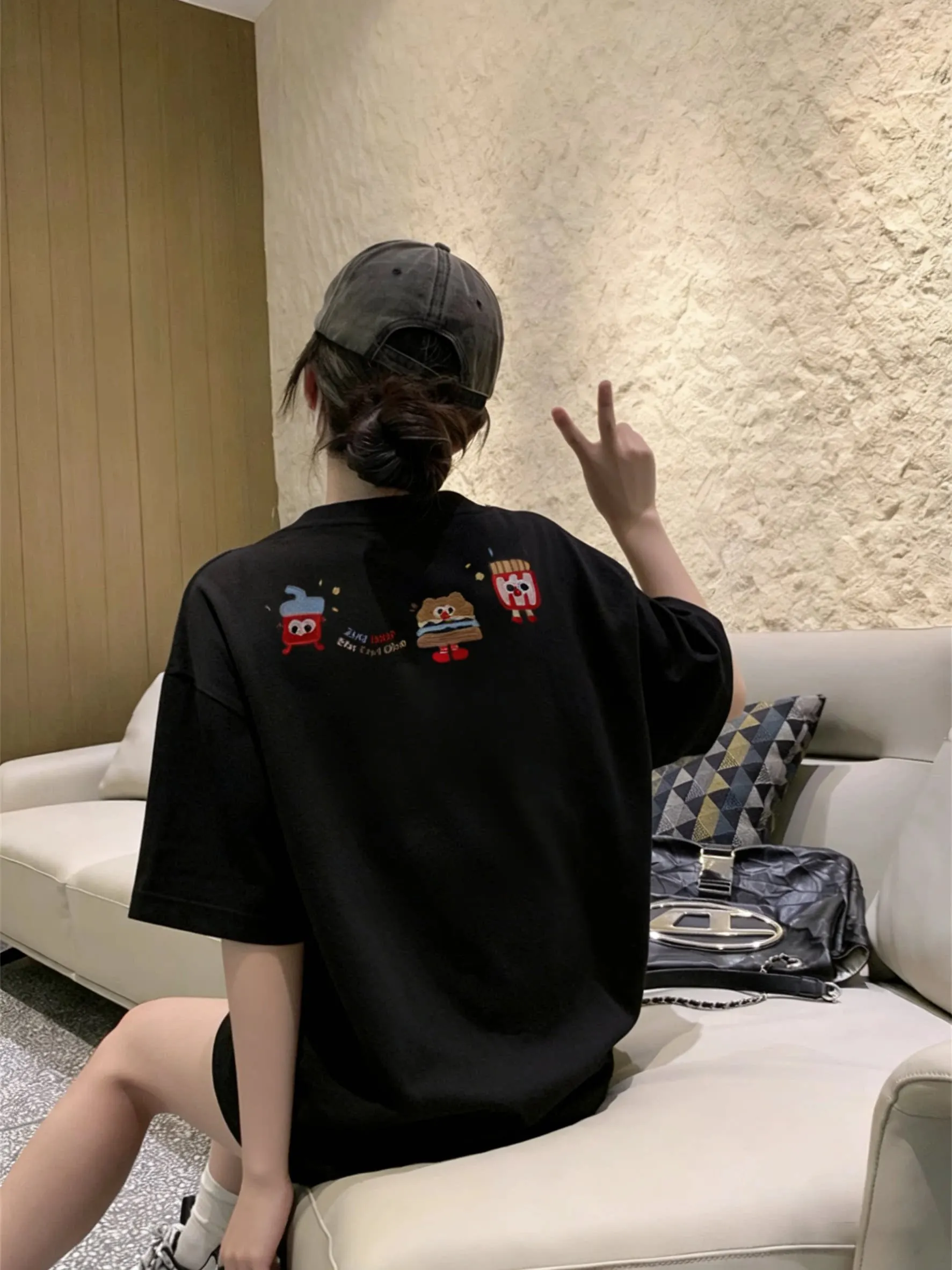 漫画Tシャツを選ぶときに迷うなら、この1点がキーワードになる！