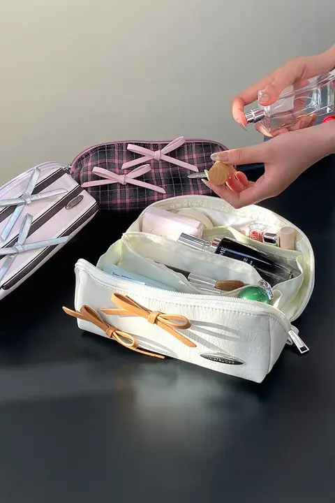 女性用ポータブル化粧ポーチ【旅行用・多機能・手提げ収納】（セットアップ対応）