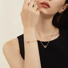 ブレスレット レディース ハート ストーン レッド 高級感 繊細 ギフト 「Onchic」