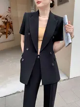 黒のスーツ【薄手・女性用・ビジネスシーン・フォーマル・通勤服】（セットアップ対応）