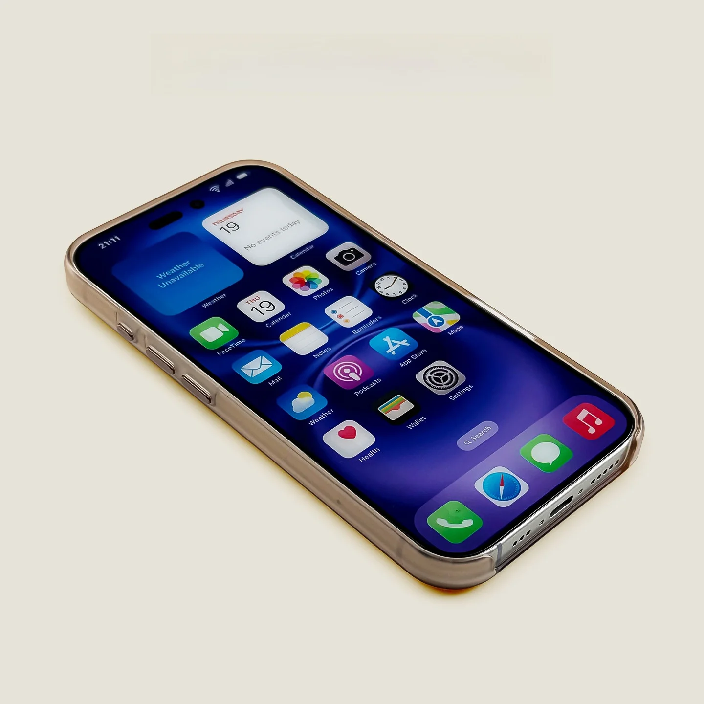 iPhoneケース ストラップホール付き：薄型・磁気吸着・高級感の実用性と耐久性を検証